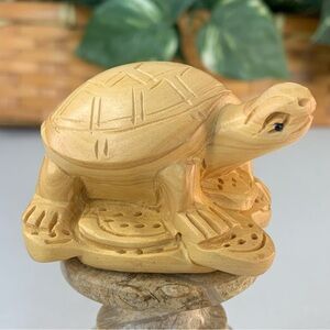 Vintage Boxwood Turtle Netsuke Animal Figurine Hand Carved Wood Carving Figure